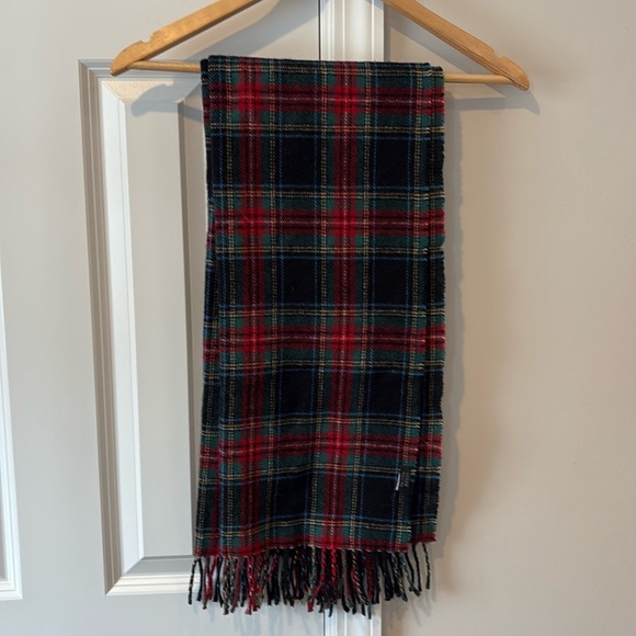 J. Crew Plaid Scarf Made in Italy - Picture 6 of 7